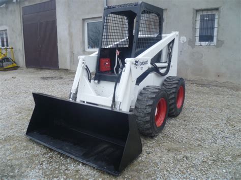 bobcat 825 skid steer|825 bobcat specs.